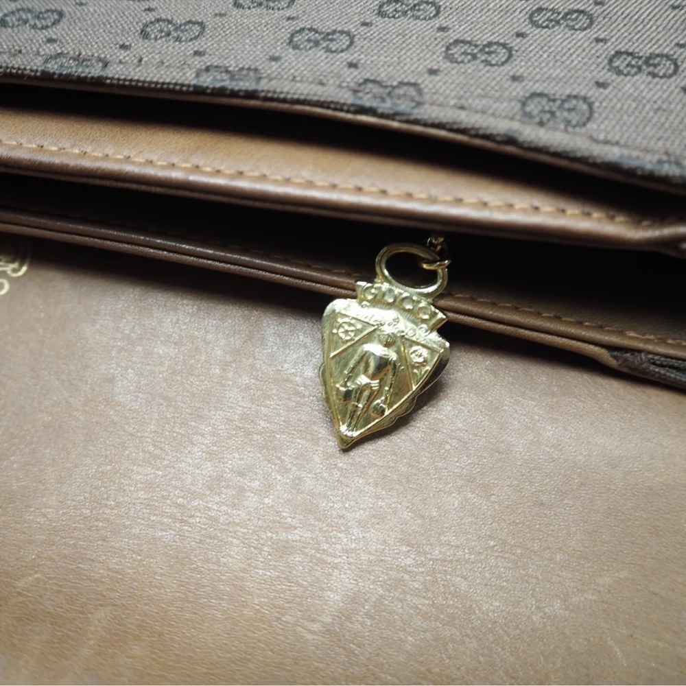 100% authentic vintage Vintage GUCCI Micro GG Supreme Shoulder Hand Bag - Picture 5 of 15